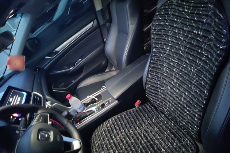 Used Honda Accord 2022 260TURBO Luxury Edition Left Front Seat