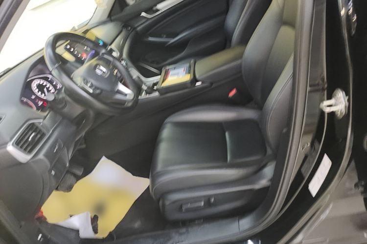 Used Honda Accord 2022 260TURBO Luxury Edition Left Front Seat