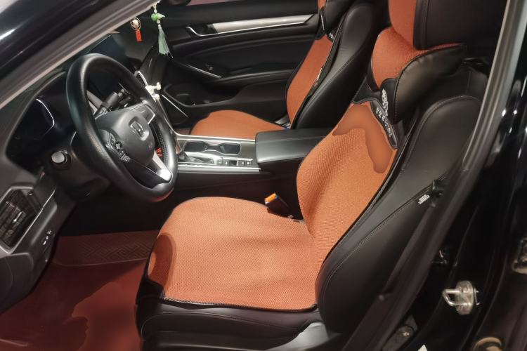 Used Honda Accord 2022 260TURBO Luxury Edition Left Front Seat