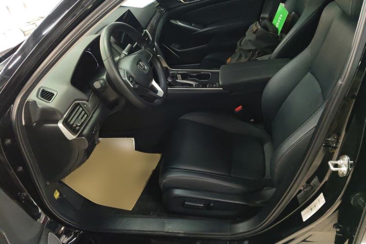 Used Honda Accord 2022 260TURBO Luxury Edition Left Front Seat