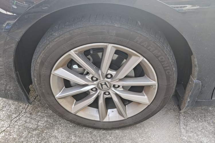 Used Honda Accord 2022 260TURBO Luxury Edition Left Front Wheel Hub