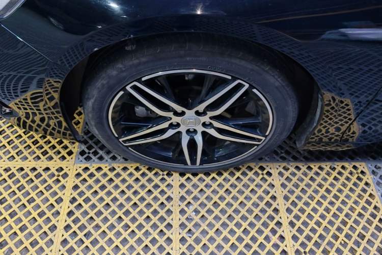 Used Honda Accord 2022 Xing·Hybrid 2.0L Phantom Night·Sharp Intelligence Edition Left Front Wheel Hub