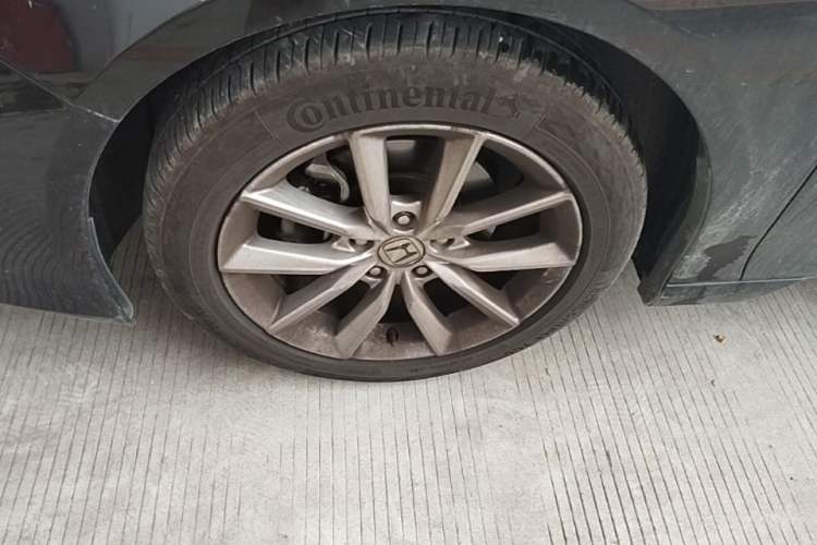 Used Honda Accord 2022 260TURBO Luxury Edition Left Front Wheel Hub