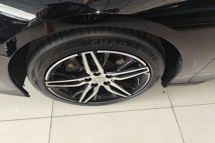 Used Honda Accord 2022 260TURBO Phantom Night · Prestige Edition Left Front Wheel Hub