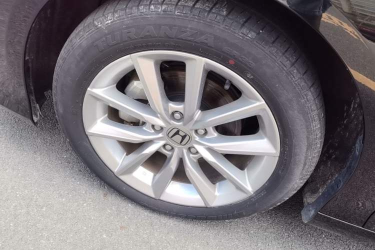 Used Honda Accord 2022 260TURBO Luxury Edition Left Front Wheel Hub