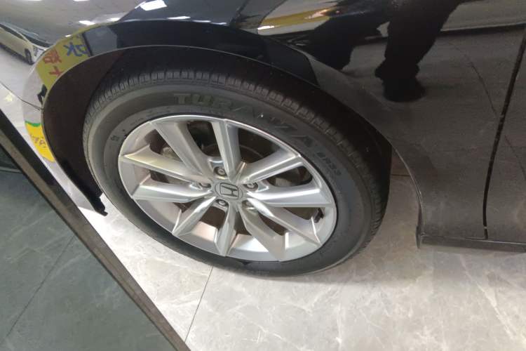 Used Honda Accord 2022 260TURBO Luxury Edition Left Front Wheel Hub