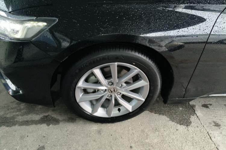 Used Honda Accord 2022 260TURBO Luxury Edition Left Front Wheel Hub