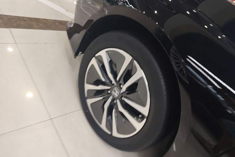 Used Honda Accord 2022 Xing·Hybrid 2.0L Xingling Version Left Front Wheel Hub