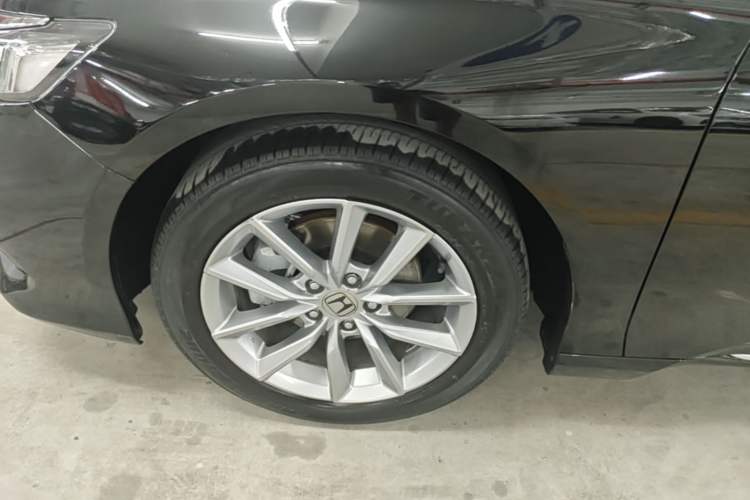 Used Honda Accord 2022 260TURBO Luxury Edition Left Front Wheel Hub