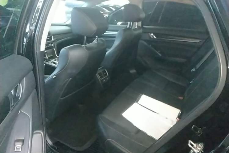 Used Honda Accord 2022 260TURBO Phantom Night · Prestige Edition Left Rear Seat