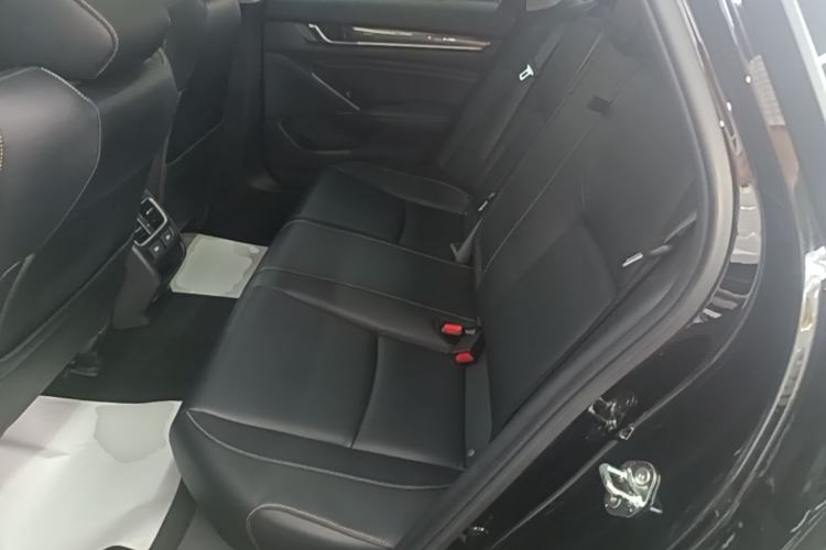 Used Honda Accord 2022 260TURBO Phantom Night · Prestige Edition Left Rear Seat