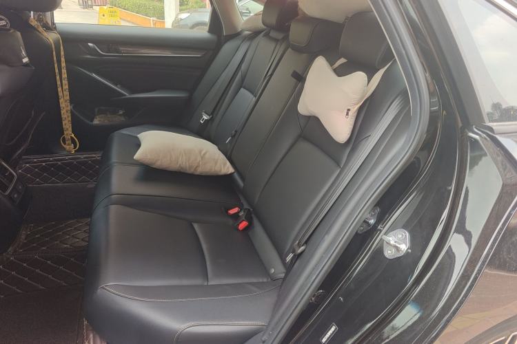 Used Honda Accord 2022 260TURBO Phantom Night · Prestige Edition Left Rear Seat