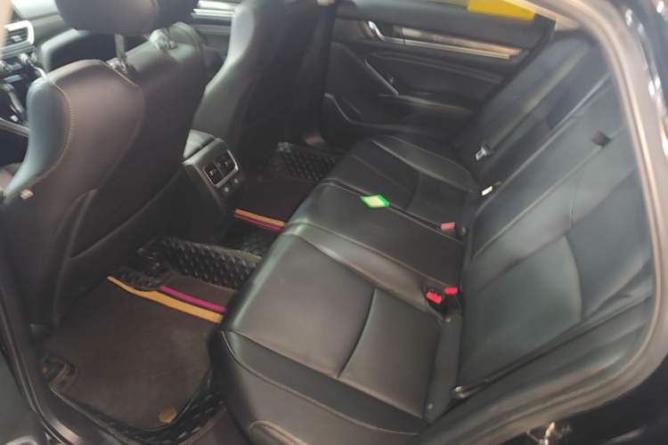 Used Honda Accord 2022 260TURBO Phantom Night · Prestige Edition Left Rear Seat