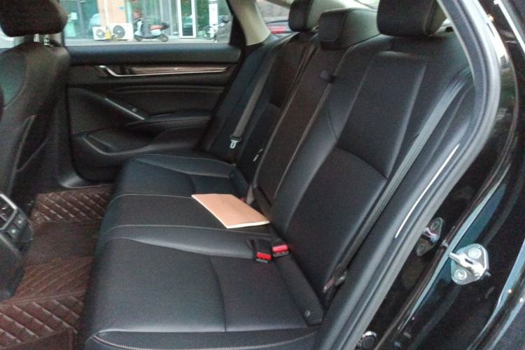 Used Honda Accord 2022 260TURBO Phantom Night · Prestige Edition Left Rear Seat