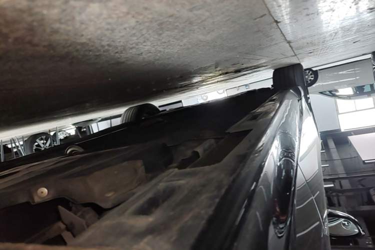Used Honda Accord 2022 260TURBO Phantom Night · Prestige Edition Left Side Sill