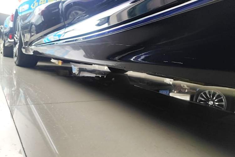 Used Honda Accord 2022 260TURBO Phantom Night · Prestige Edition Left Side Sill