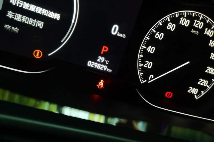 Used Honda Accord 2022 260TURBO Luxury Edition Odometer Close Up