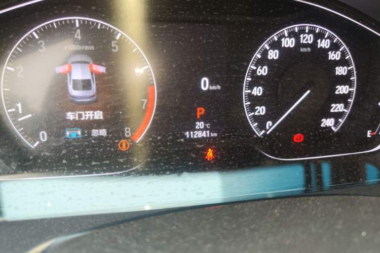 Used Honda Accord 2022 260TURBO Luxury Edition Odometer Close Up