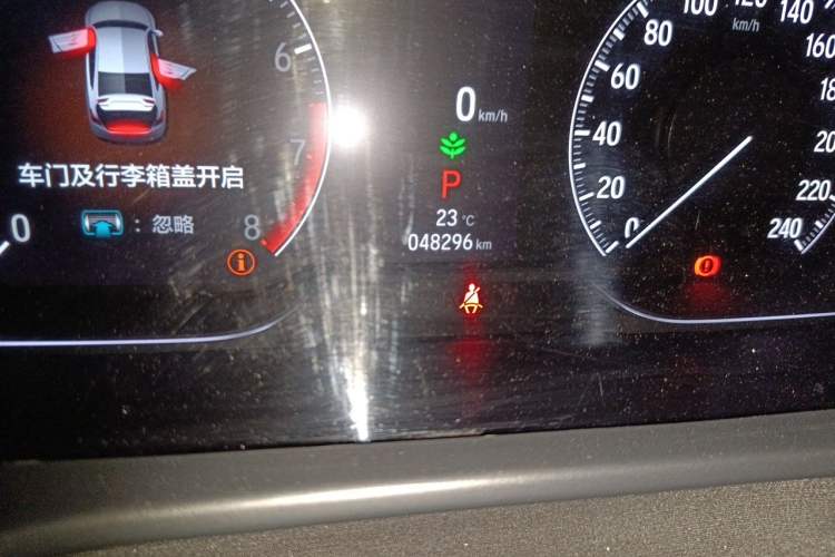 Used Honda Accord 2022 260TURBO Luxury Edition Odometer Close Up