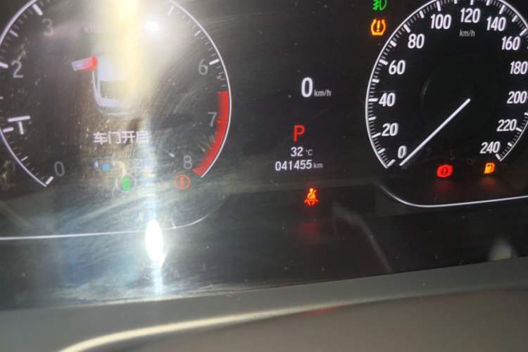 Used Honda Accord 2022 260TURBO Phantom Night · Prestige Edition Odometer Close Up