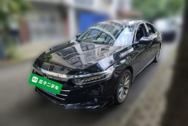 Ojetý Honda Accord 2022 260TURBO Luxury Edition