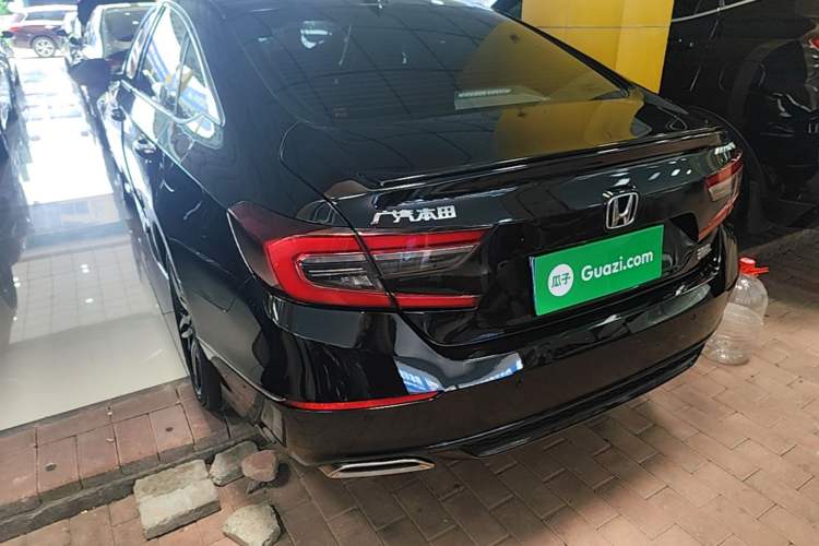 Used Honda Accord 2022 260TURBO Phantom Night · Prestige Edition Rear Left 45 Deg