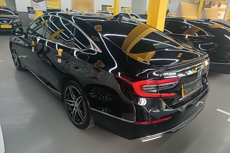 Used Honda Accord 2022 260TURBO Phantom Night · Prestige Edition Rear Left 45 Deg