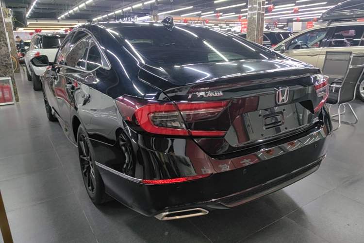 Used Honda Accord 2022 260TURBO Luxury Edition Rear Left 45 Deg