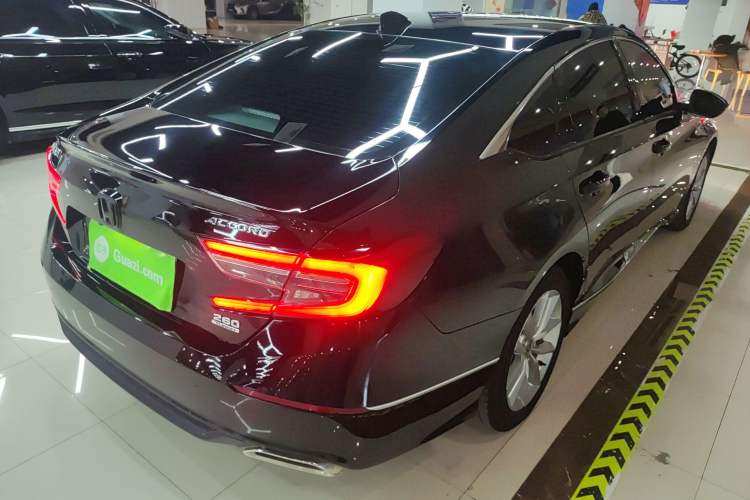 Used Honda Accord 2022 260TURBO Luxury Edition Rear Right 45 Deg
