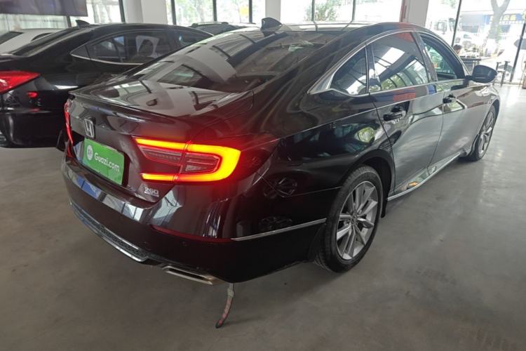 Used Honda Accord 2022 260TURBO Luxury Edition Rear Right 45 Deg