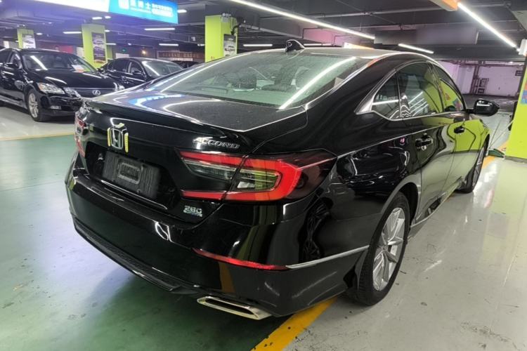 Used Honda Accord 2022 260TURBO Luxury Edition Rear Right 45 Deg
