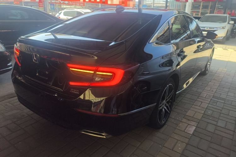 Used Honda Accord 2022 260TURBO Phantom Night · Prestige Edition Rear Right 45 Deg