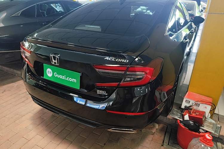 Used Honda Accord 2022 260TURBO Phantom Night · Prestige Edition Rear Right 45 Deg