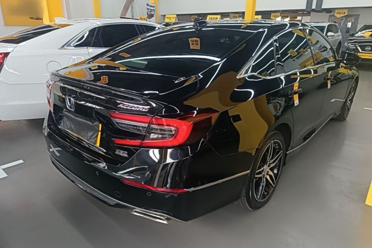 Used Honda Accord 2022 260TURBO Phantom Night · Prestige Edition Rear Right 45 Deg