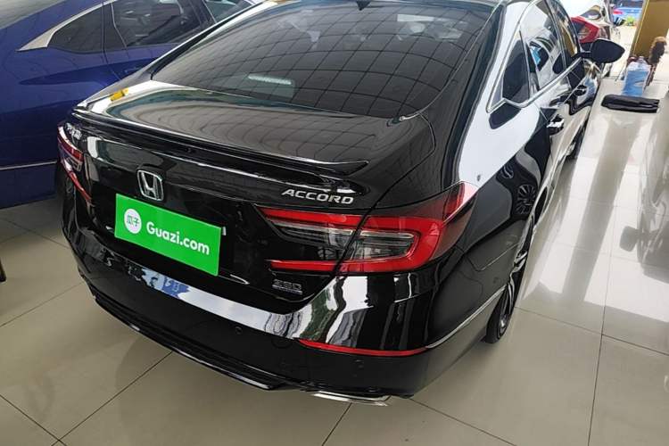 Used Honda Accord 2022 260TURBO Phantom Night · Prestige Edition Rear Right 45 Deg