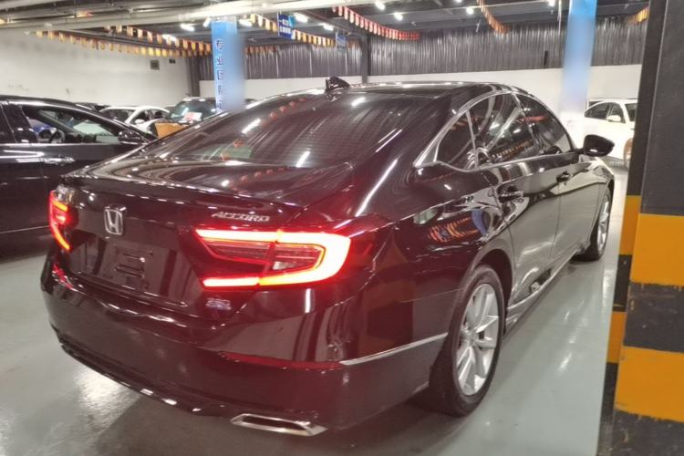 Used Honda Accord 2022 260TURBO Luxury Edition Rear Right 45 Deg