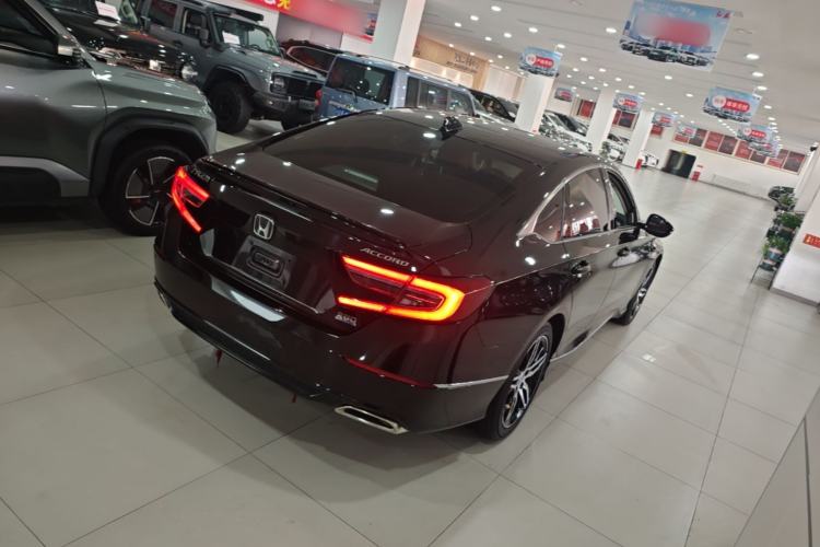 Used Honda Accord 2022 260TURBO Phantom Night · Prestige Edition Rear Right 45 Deg