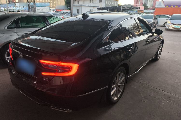 Used Honda Accord 2022 260TURBO Luxury Edition Rear Right 45 Deg