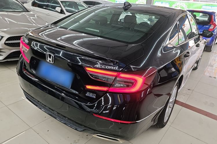 Used Honda Accord 2022 260TURBO Luxury Edition Rear Right 45 Deg