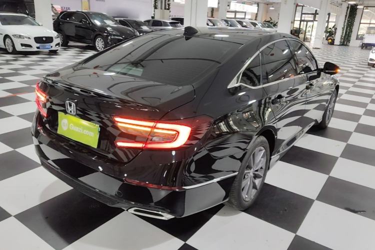Used Honda Accord 2022 260TURBO Luxury Edition Rear Right 45 Deg