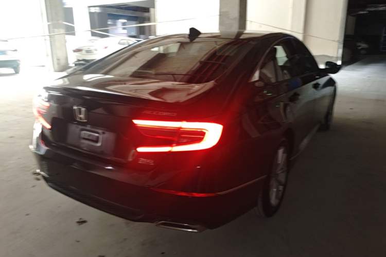 Used Honda Accord 2022 260TURBO Luxury Edition Rear Right 45 Deg