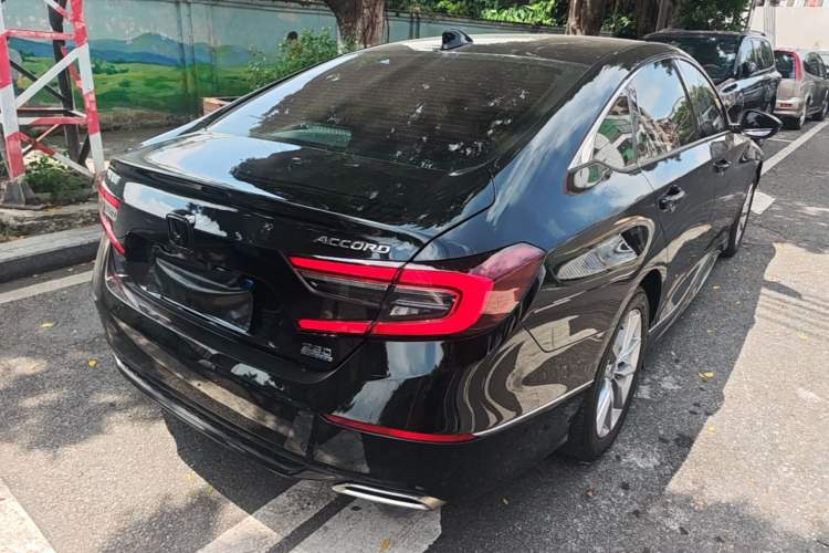 Used Honda Accord 2022 260TURBO Luxury Edition Rear Right 45 Deg
