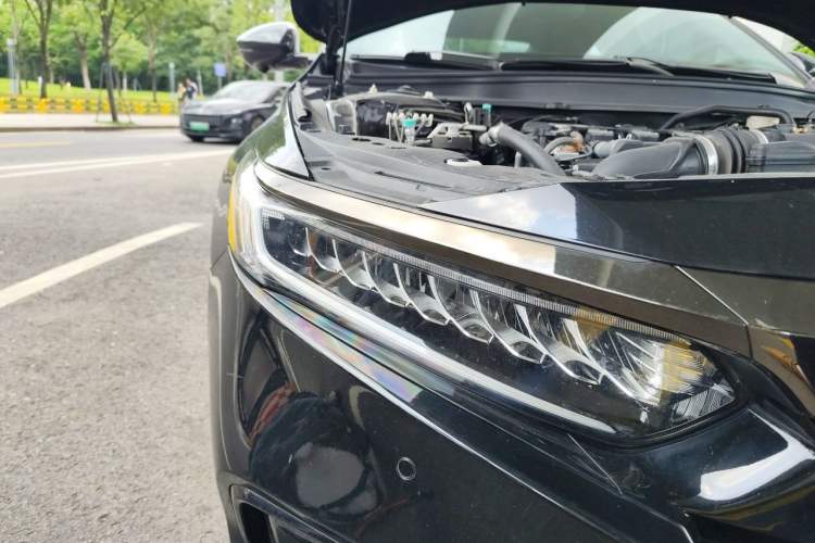 Used Honda Accord 2022 260TURBO Phantom Night · Prestige Edition Right Front Headlight