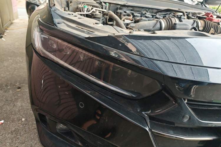 Used Honda Accord 2022 260TURBO Phantom Night · Prestige Edition Right Front Headlight