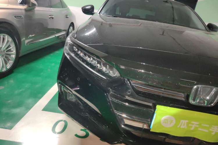 Used Honda Accord 2022 260TURBO Phantom Night · Prestige Edition Right Front Headlight