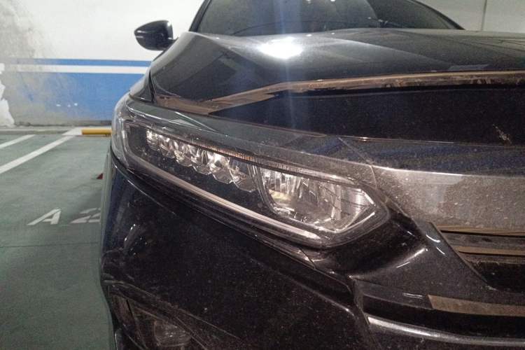 Used Honda Accord 2022 260TURBO Luxury Edition Right Front Headlight