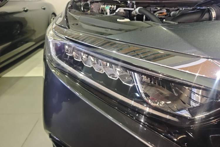 Used Honda Accord 2022 260TURBO Luxury Edition Right Front Headlight