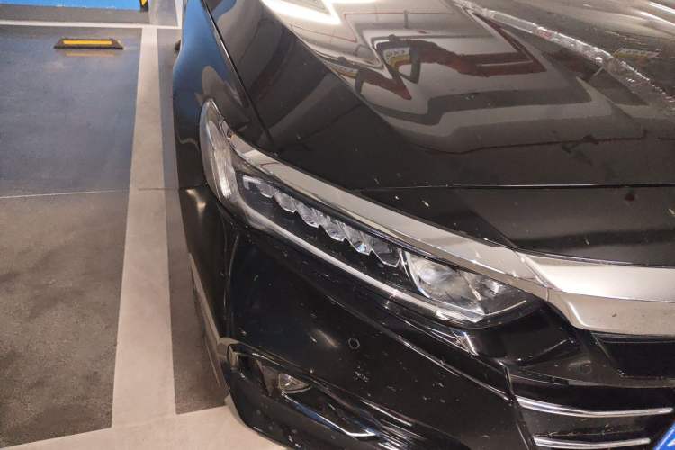 Used Honda Accord 2022 260TURBO Luxury Edition Right Front Headlight