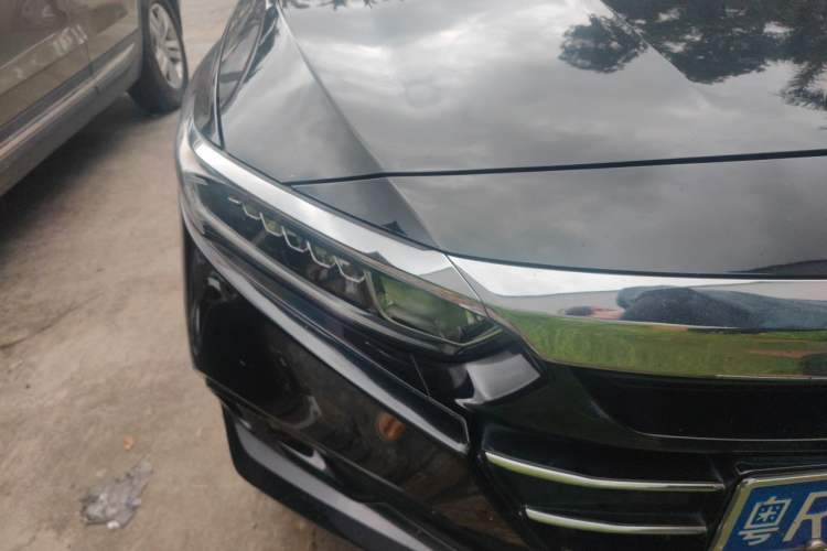 Used Honda Accord 2022 260TURBO Luxury Edition Right Front Headlight