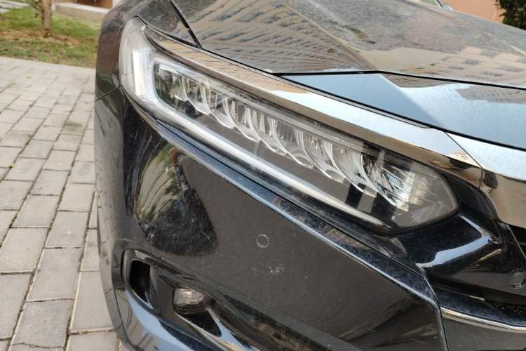 Used Honda Accord 2022 260TURBO Phantom Night · Prestige Edition Right Front Headlight